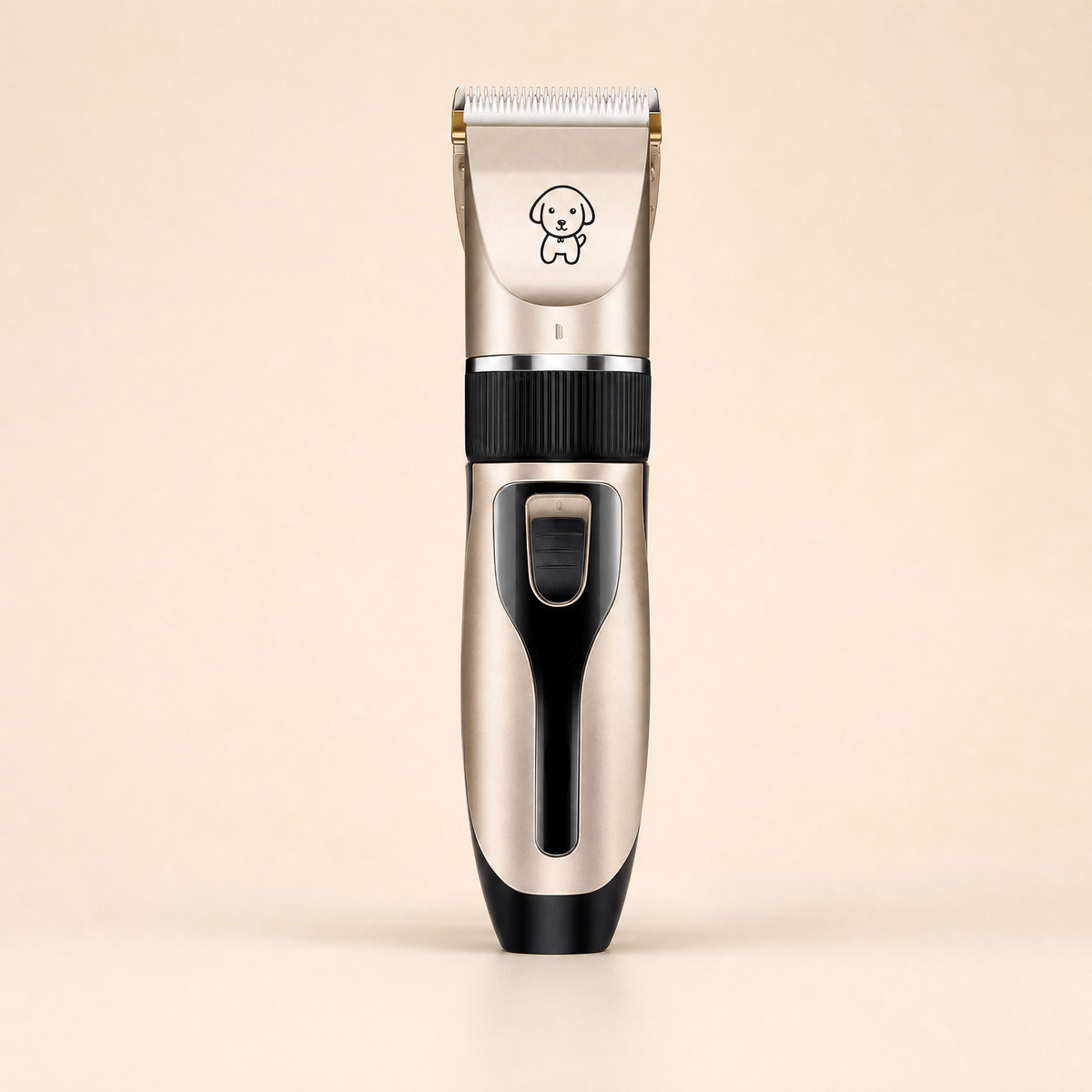 PACKYRA clipper product shot on cream background